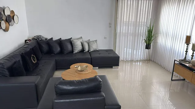 סלון פינתי תמונה 2